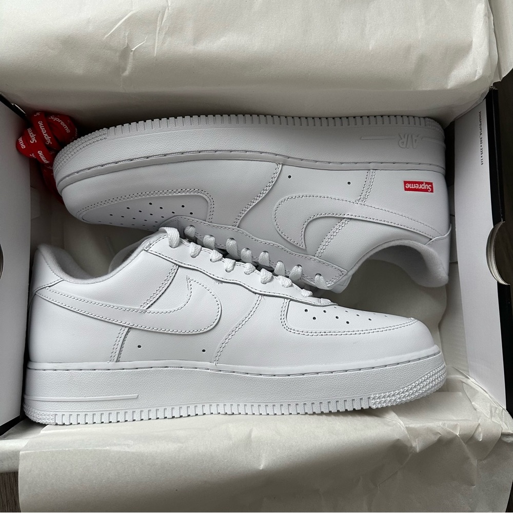 Nike x Supreme Air Force 1 Low White | Size 10.5 | Exclusive Collaboration